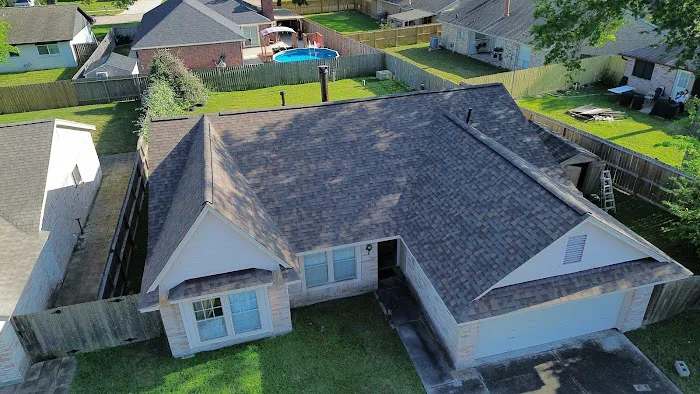 Storm Plus Roofing LLC Picture 2