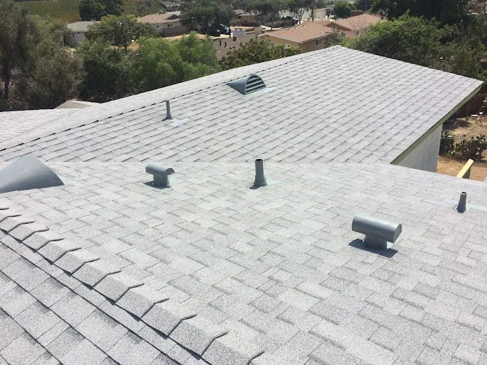 RM Roofing Inc. Picture 4