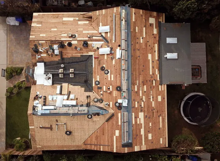 Shake, Shingle & Roll Roofing Picture 10