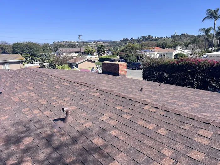 Alfaros and Son Roofing LLC - Shingle Roof Installation and Repair Picture 6