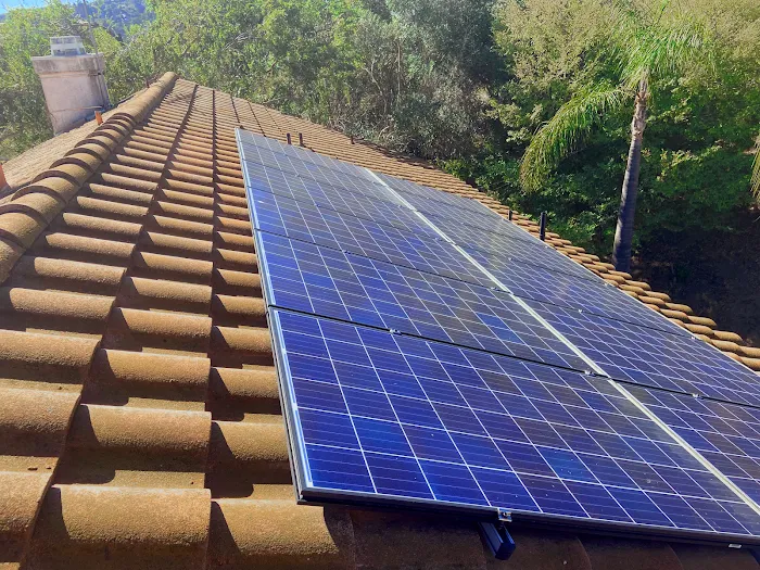 Dana Logsdon Roofing & Solar Picture 10