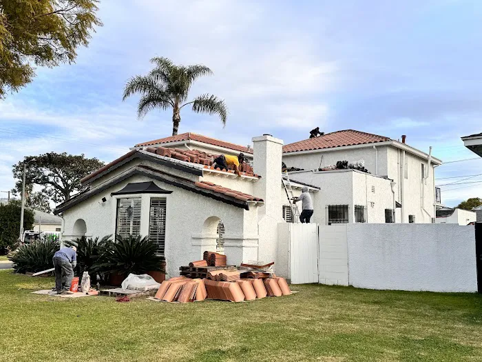 TS Construction Windows & Roofing Picture 10