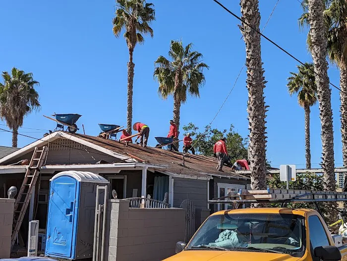 Old Fashion Roofing Picture 2