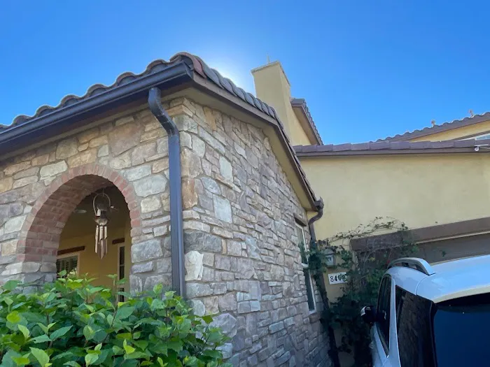 Top Line Roofing Picture 1