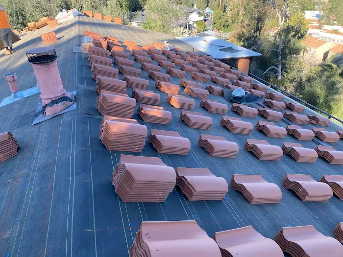 R L Scott and Son Roofing Picture 1