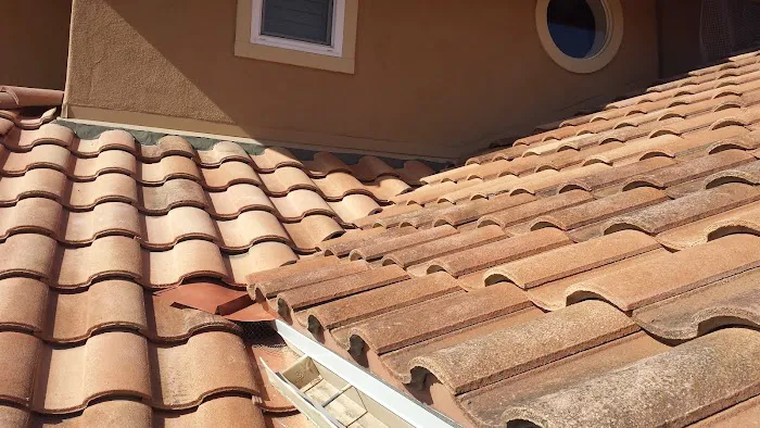 RT Roofing Specialist, Inc. Picture 4