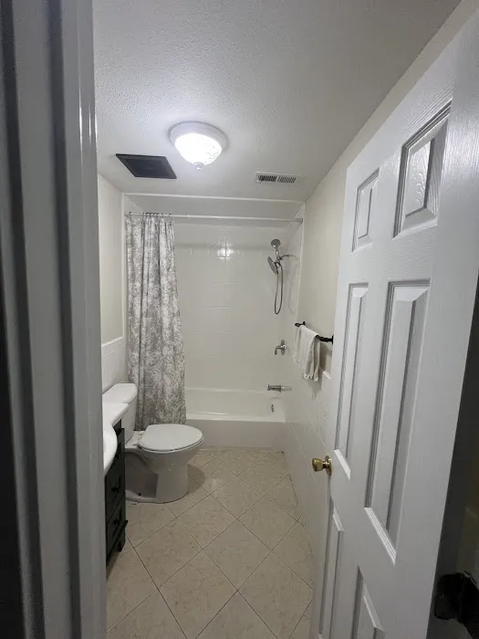 THE SANCHEZ CO. Picture 6