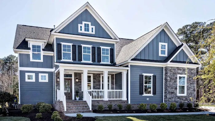 Solid Roofing & Exteriors Picture 2