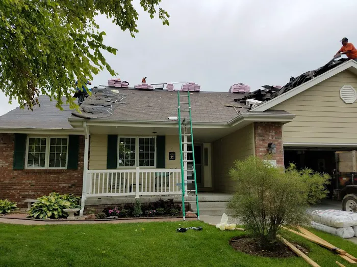 H&M ROOFING CO. LLC Picture 6