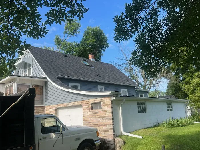 Bluejay Roofing NE Picture 8