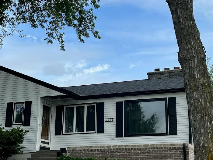 Bluejay Roofing NE Picture 4