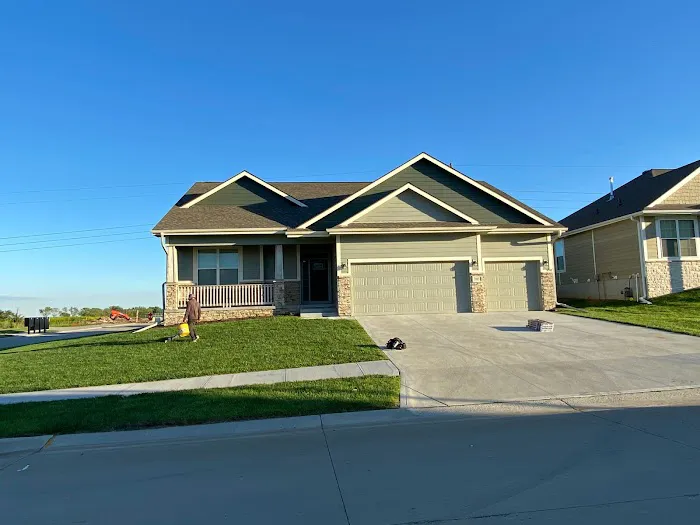 Goodlife Exteriors & Contracting Picture 6