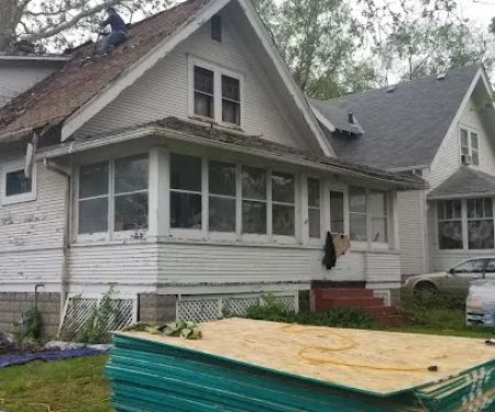 Select Contracting LLC