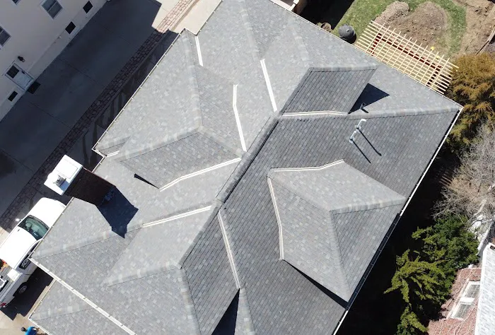 AGR Roofing & Construction Picture 2