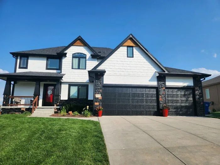 TGT Exteriors Picture 2