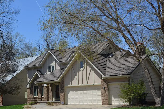 Lastime Exteriors Picture 3