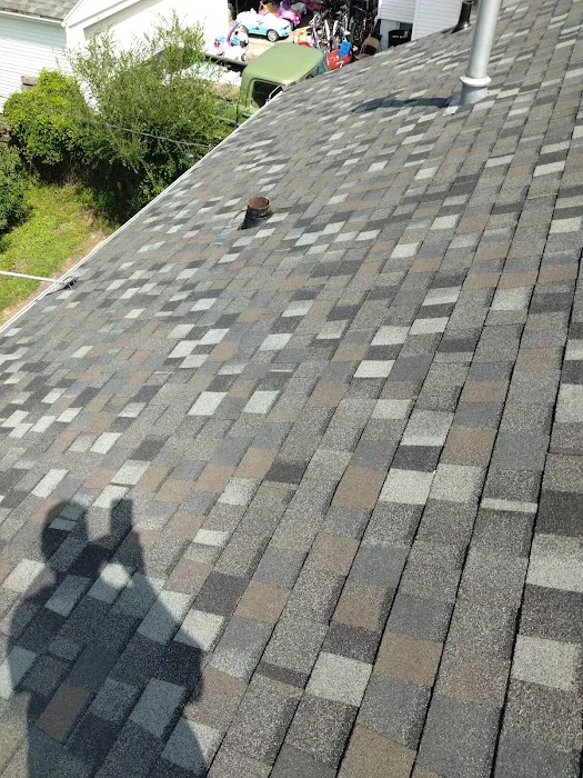 Husker Roofing Picture 2