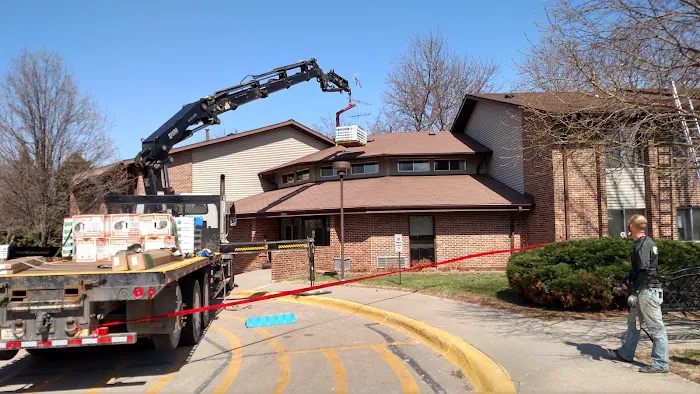 Omaha Roofing and Exteriors Picture 9