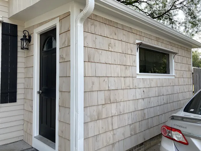 Fischer Exteriors LLC Picture 2