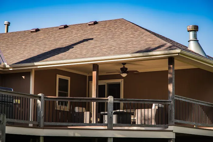 DHI Roofing Picture 4