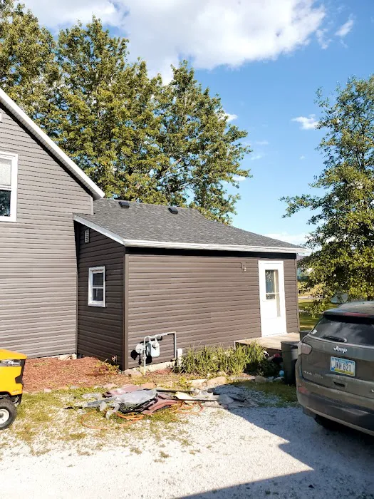 DHI Roofing Picture 1