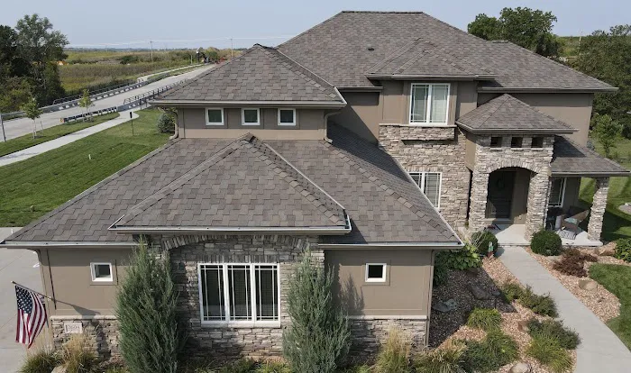 Everlast Exteriors Picture 7