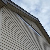 Royalty Roofing and Siding ico