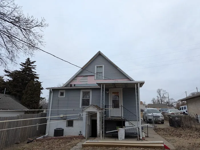 Royalty Roofing and Siding Picture 2