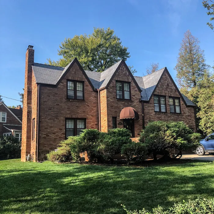 Royalty Roofing and Siding Picture 6