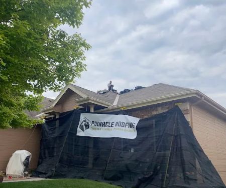 Pinnacle Roofing