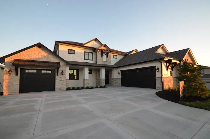 Elkhorn Roofing Picture 2