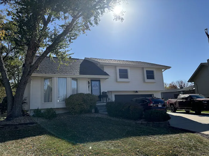 D&M Roofing and Siding Picture 3