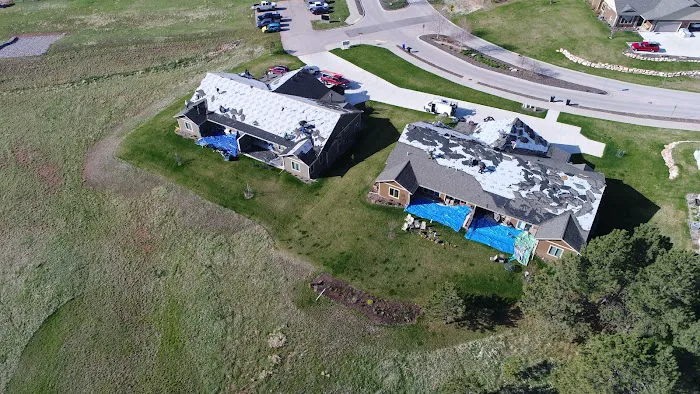 Lightning Exteriors Picture 9