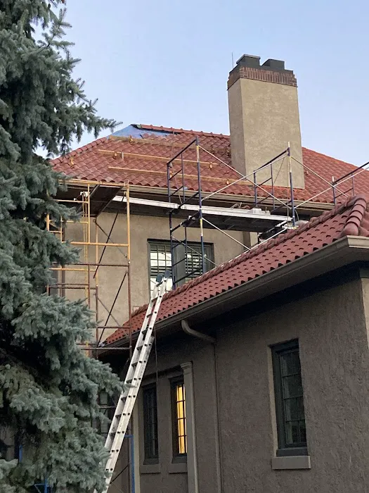 H & J Roofing Picture 1