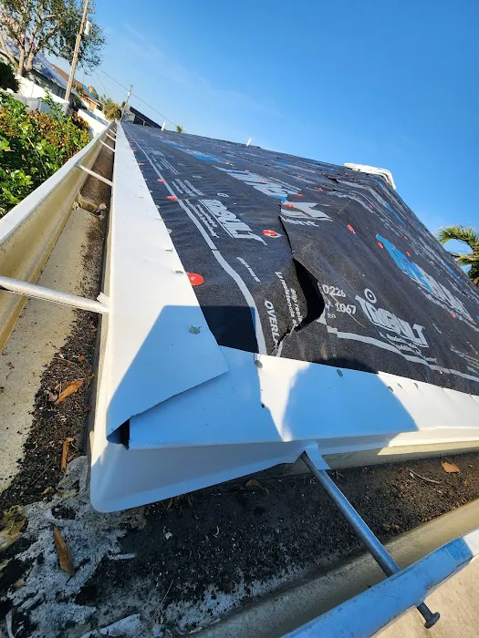 Apple Roofing Picture 4