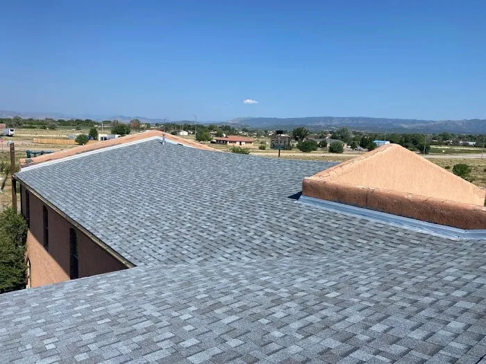 L.E. Roofing Picture 7