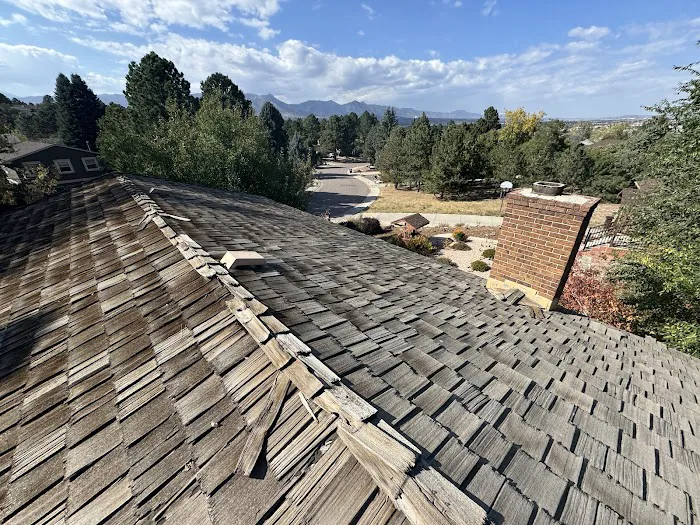 T & L Roofing Experts LLC Picture 6