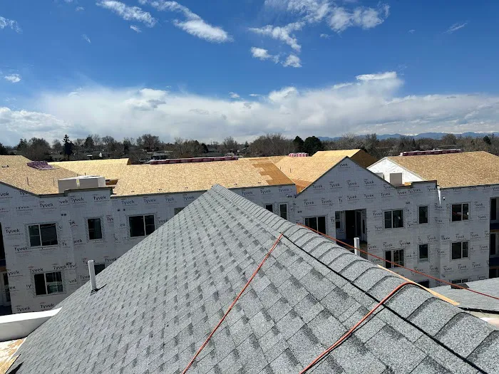 Calderon Roofing llc Picture 7