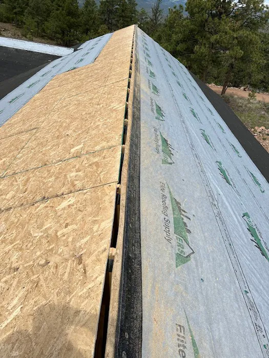 Calderon Roofing llc Picture 4