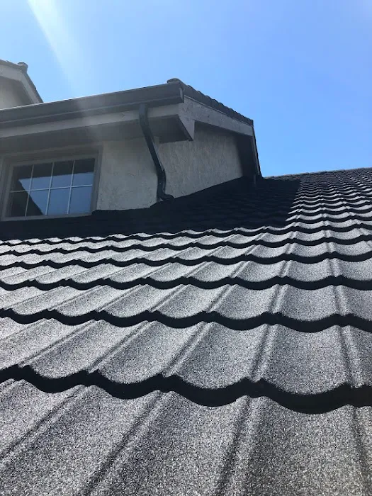 Rocky Top Roofing & Construction Picture 3