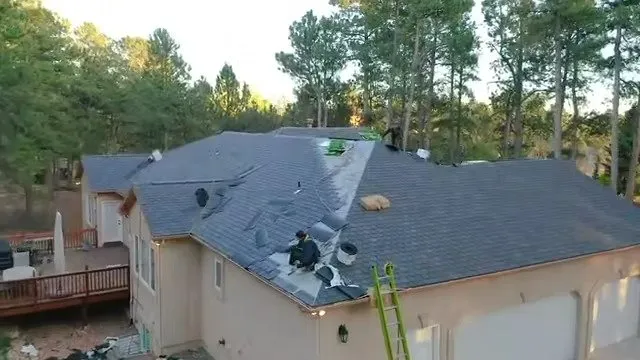 Fixins Roofing and Home Services Picture 4