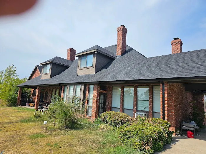 Moore dynamic Roofing llc Picture 8