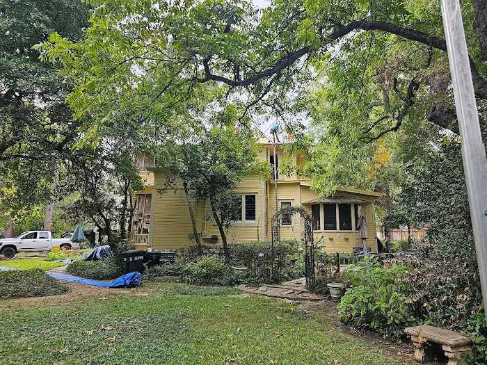 Moore dynamic Roofing llc Picture 10