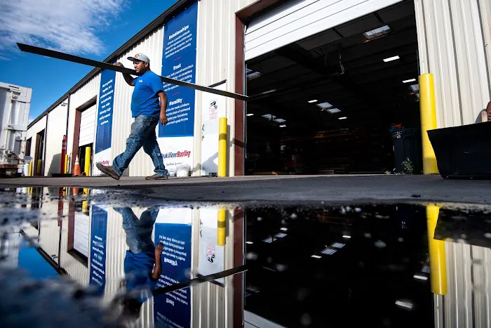 Peak View Roofing Picture 3