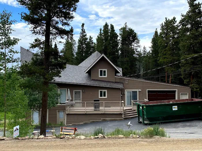 hennessey roofing llc Picture 1