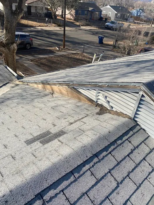 Angel Roofing CO LLC Picture 1
