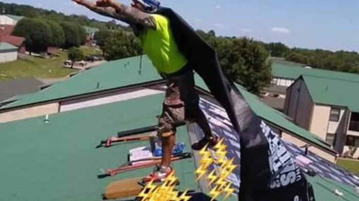 Chwey's Roofing Picture 3