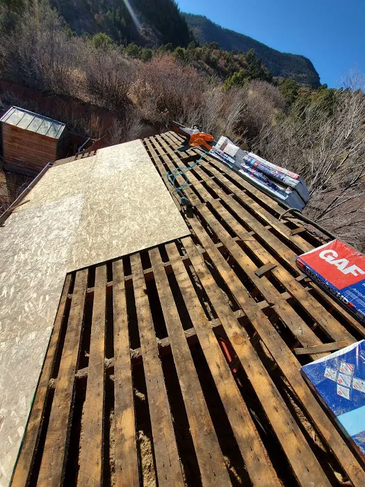 Chwey's Roofing Picture 7