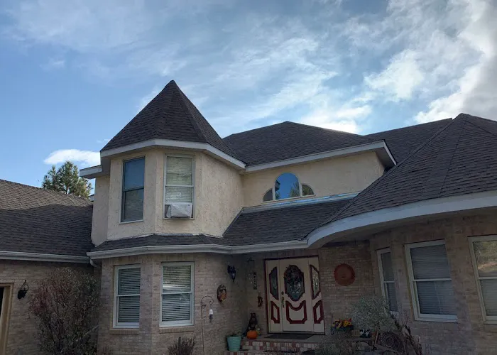 Holladay Grace Roofing Picture 1