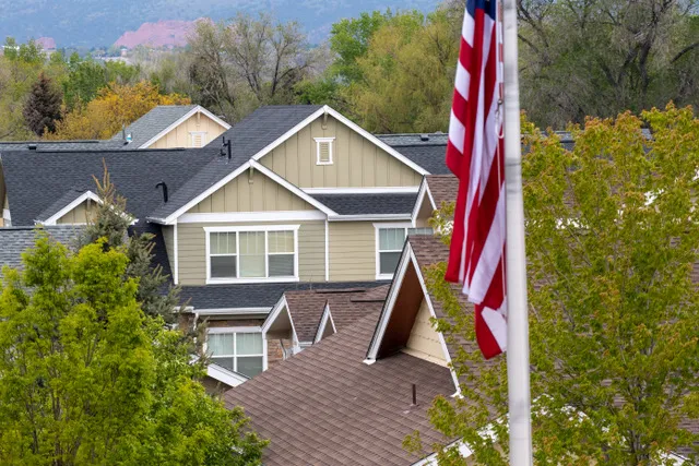 Holladay Grace Roofing Picture 2